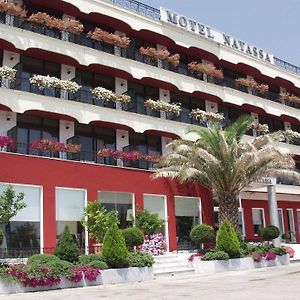 Natassa Hotel